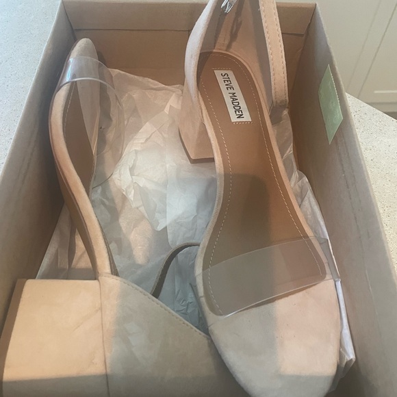 NWOT Steve Madden sandals size 11 new in box - Picture 3 of 7